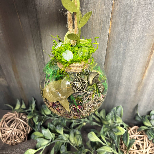 Green Witch Protection Witch Ball – A Guardian of Nature &amp; Energy
